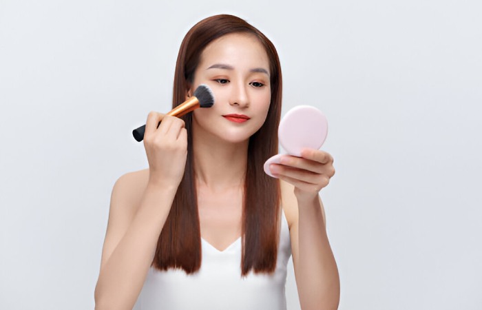 Essential Products for Glass Skin Routine: Korean Beauty Secrets